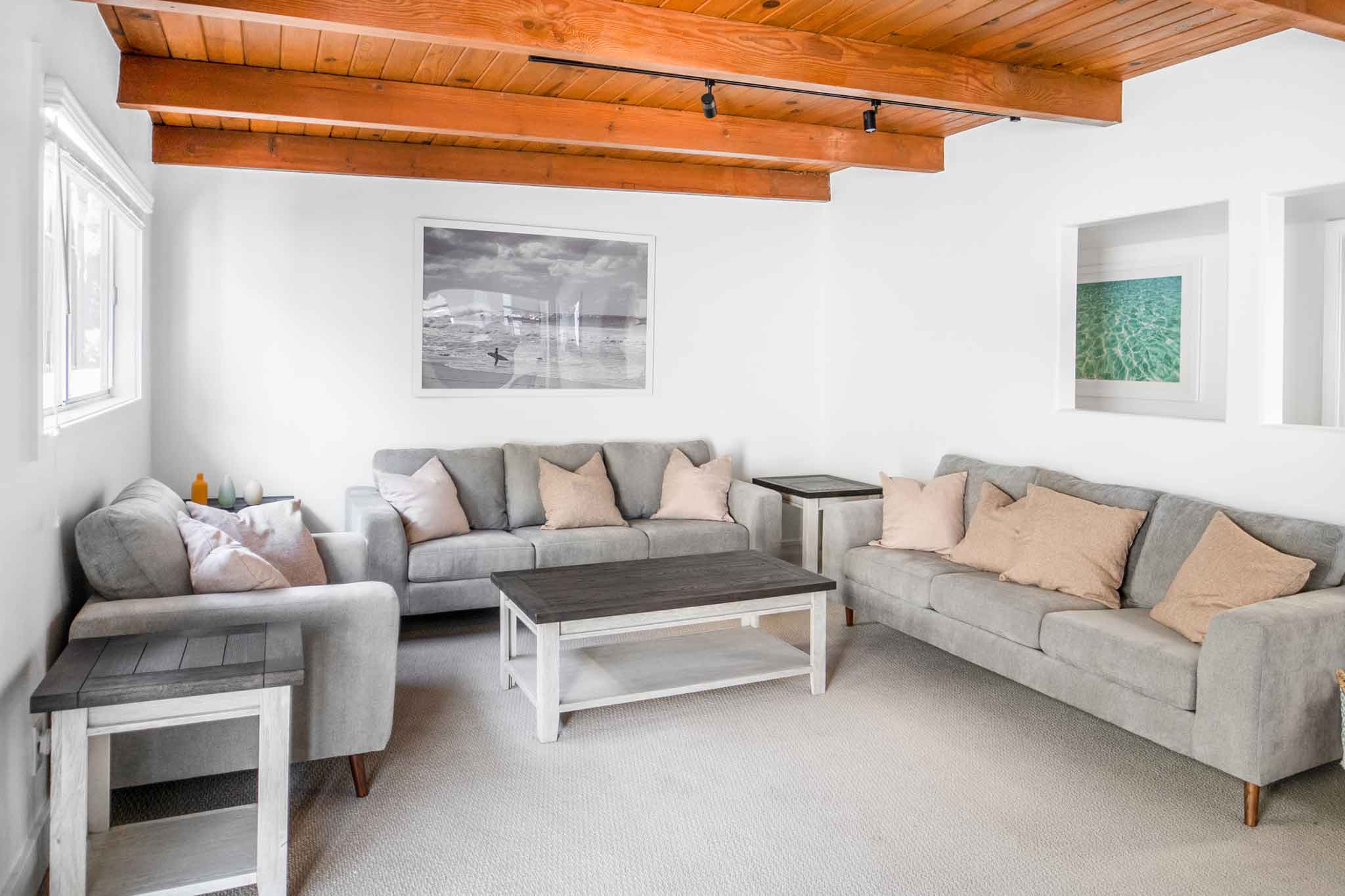 mental-health-residential-los-angeles-living-room-clear-behavioral-health